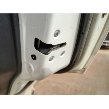 CERRADURA PUERTA TRASERA DERECHA 