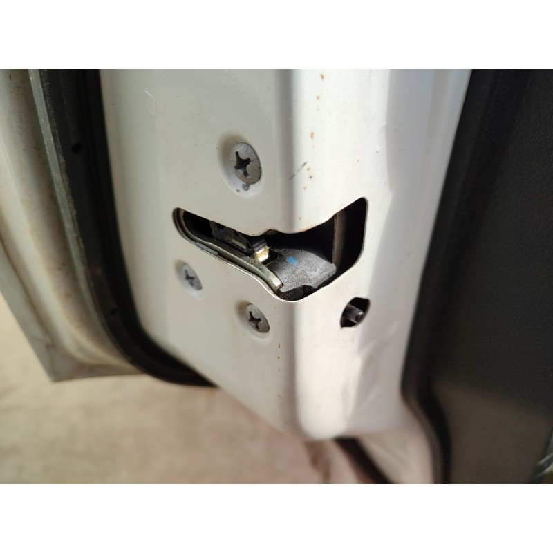 Recambio de cerradura puerta trasera izquierda para nissan qashqai ii (j11, j11_) 1.5 dci referencia OEM IAM   