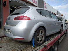 SEAT LEON (1P1)
