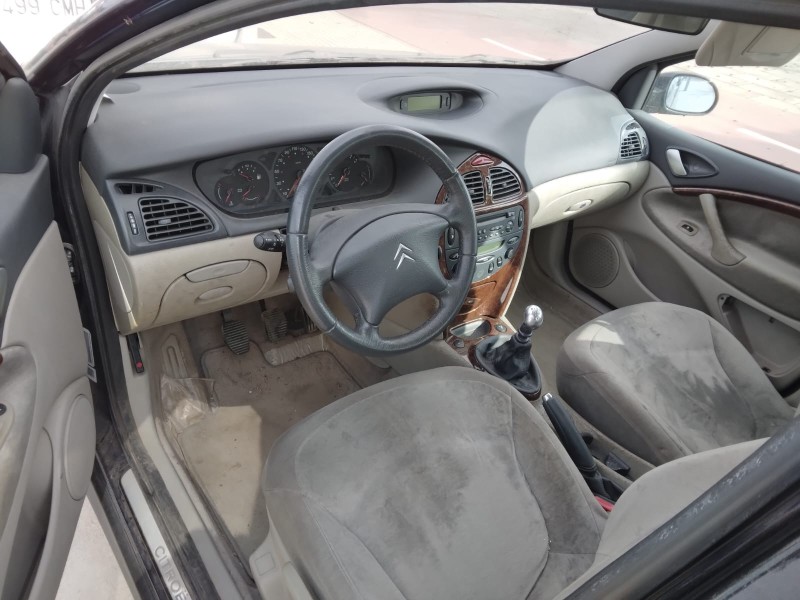 citroen c5 berlina del año 2002