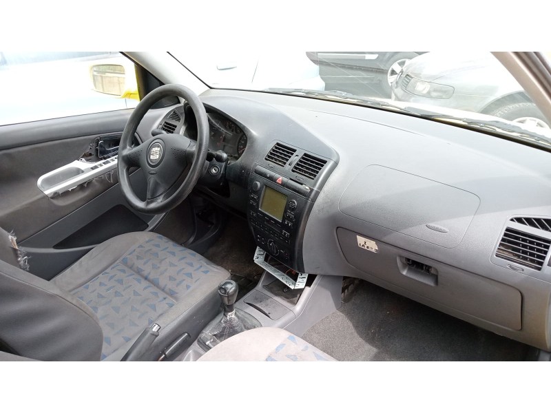 seat cordoba berlina (6k2) del año 2001