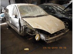 FORD FOCUS BERLINA (CAK)