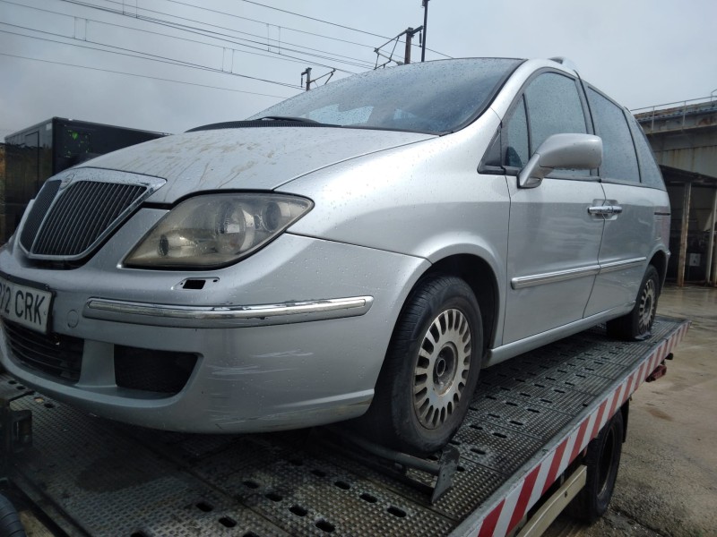 lancia phedra (180) del año 2004