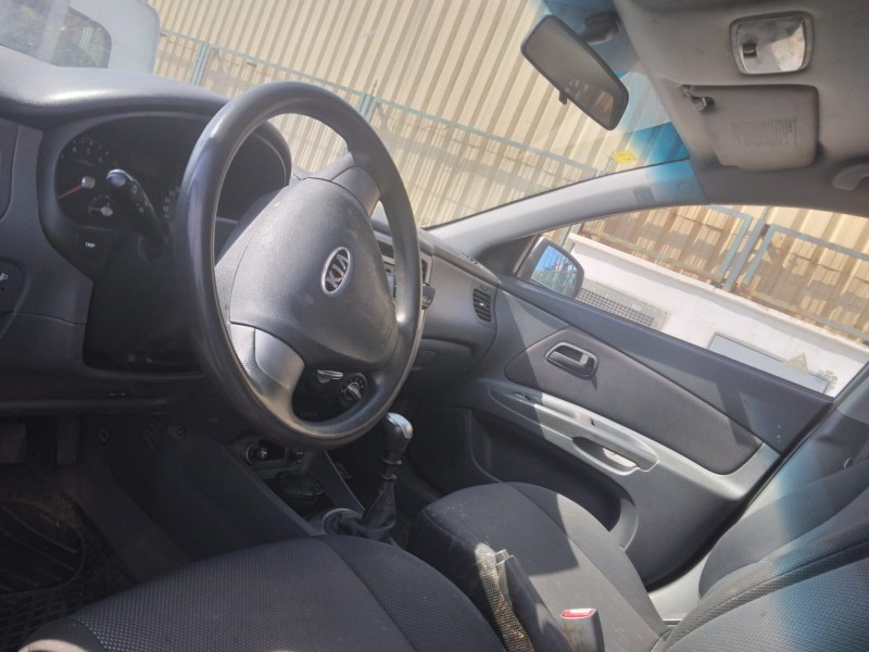 kia rio del año 2007