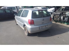 VOLKSWAGEN POLO BERLINA (6N2)