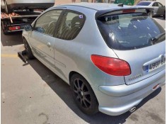 PEUGEOT 206 BERLINA