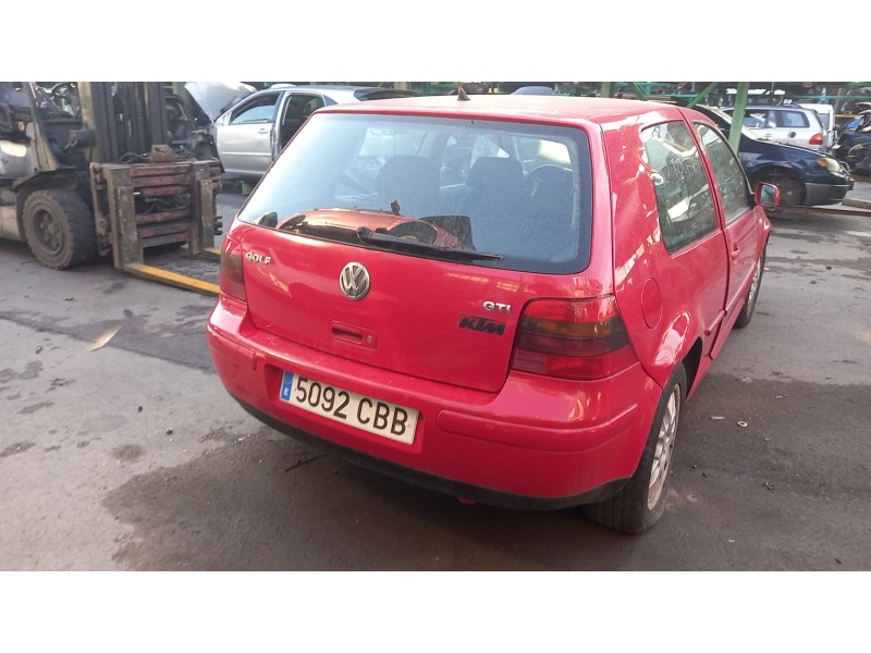 volkswagen golf iv berlina (1j1) del año 2002