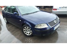 VOLKSWAGEN PASSAT BERLINA (3B3)