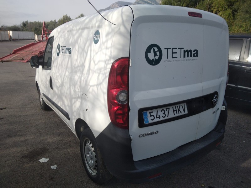 opel combo d del año 2012