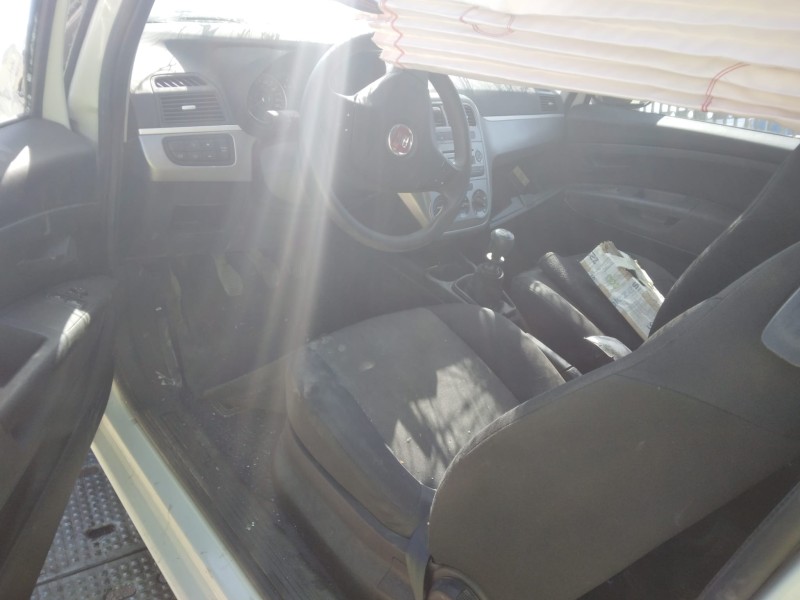 fiat punto (199) del año 2012