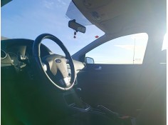 ford focus berlina (cap) del año 2006 2