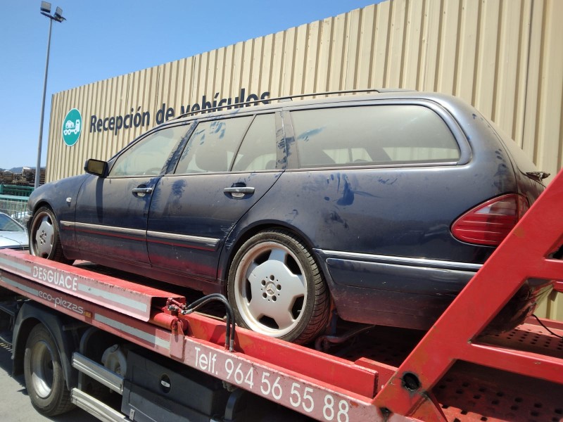 mercedes clase e (w210) familiar del año 2001