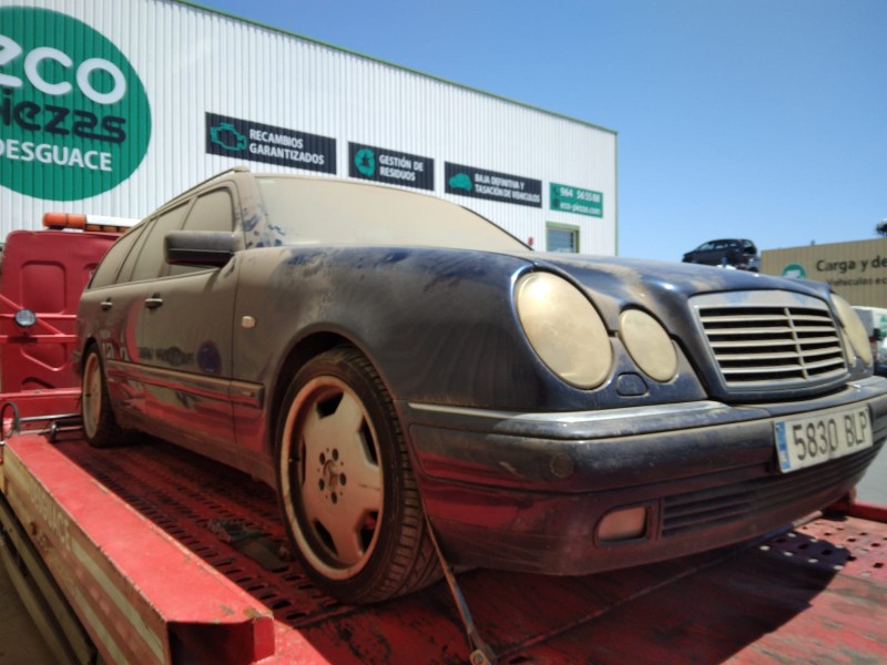 mercedes clase e (w210) familiar del año 2001