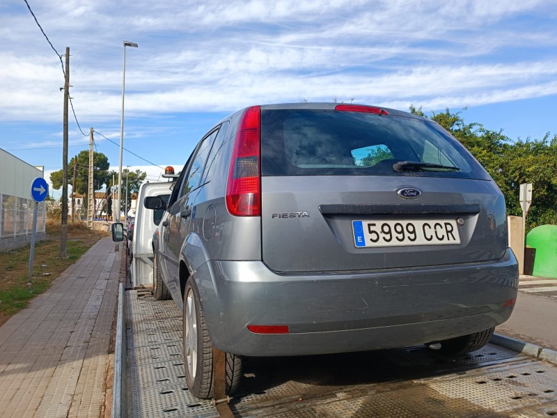 ford fiesta (cbk) del año 2005