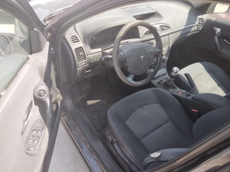 renault laguna ii (bg0) del año 2006