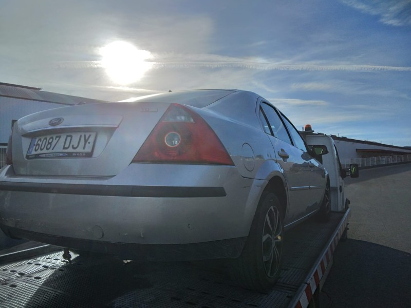 ford mondeo berlina (ge) del año 2005