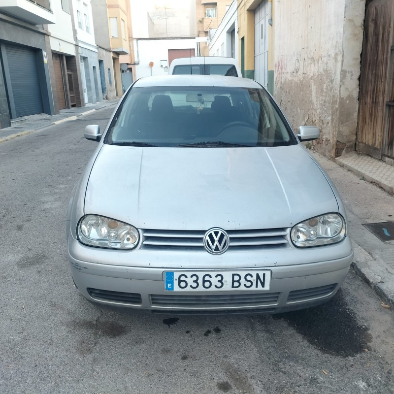 volkswagen golf iv berlina (1j1) del año 2002