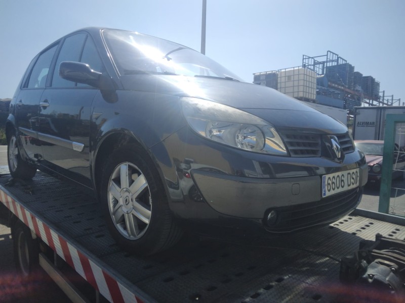 renault scenic ii del año 2005