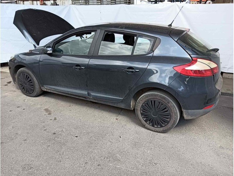 renault megane iii berlina 5 p del año 2012