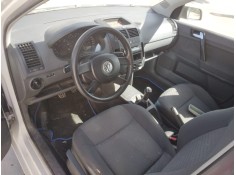 volkswagen polo (9n1) del año 2002 2