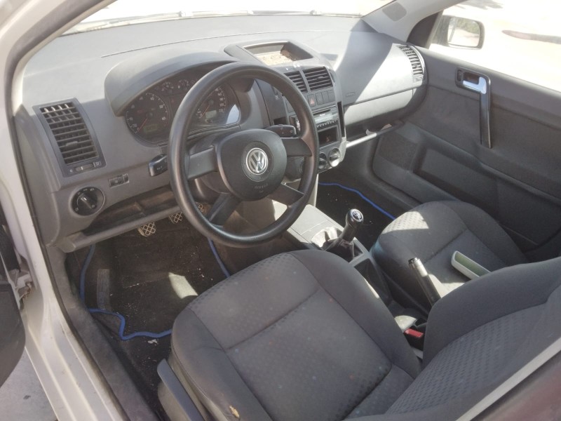 volkswagen polo (9n1) del año 2002