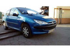 PEUGEOT 206 BERLINA
