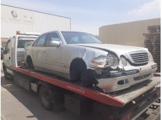 MERCEDES-BENZ CLASE E (W210) BERLINA DIESEL