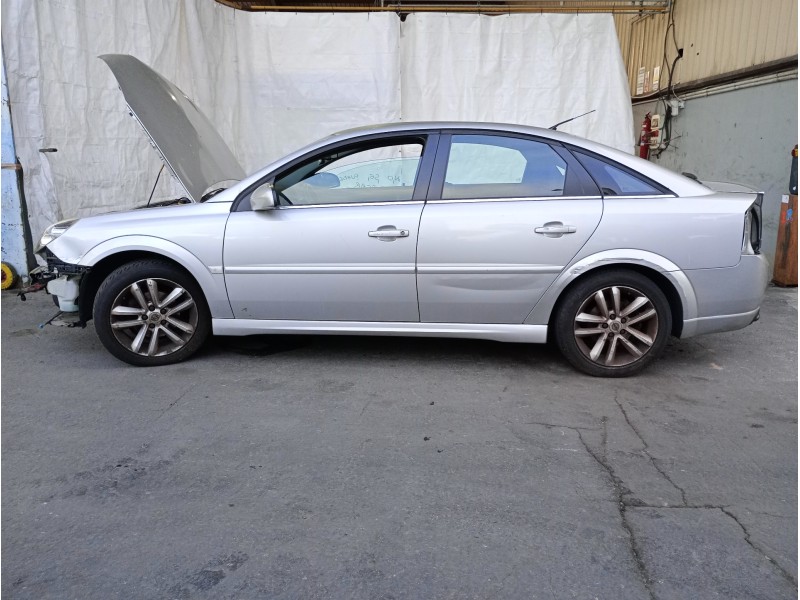 opel vectra c berlina del año 2007