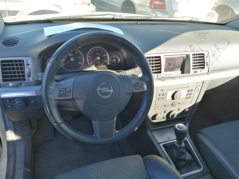 opel vectra c berlina del año 2007