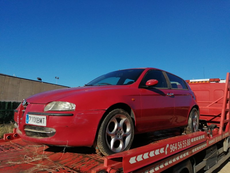 alfa romeo 147 (190) del año 2001