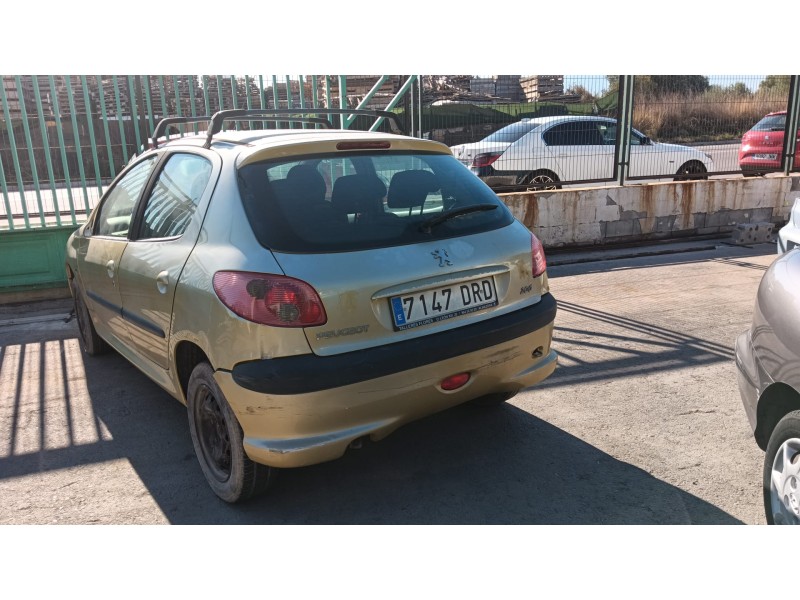 peugeot 206 berlina del año 2005