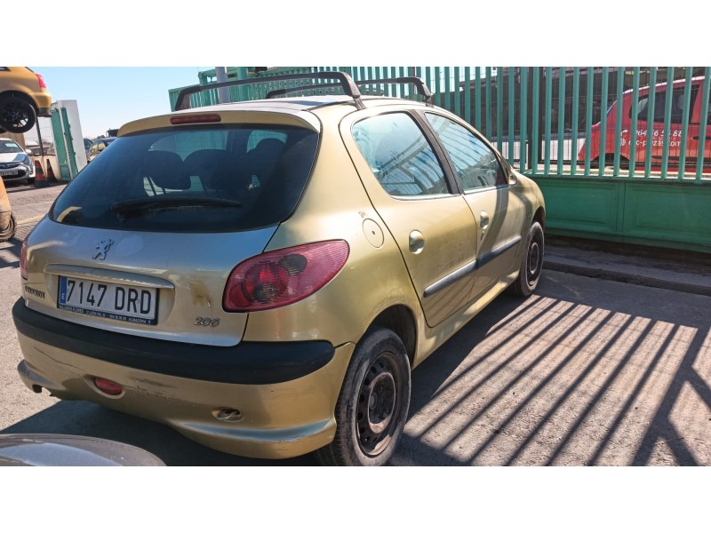 peugeot 206 berlina del año 2005