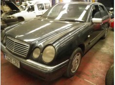 MERCEDES-BENZ CLASE E (W210) BERLINA DIESEL