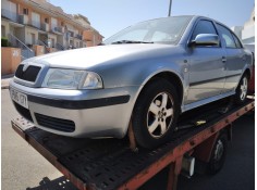 SKODA OCTAVIA BERLINA (1U2)