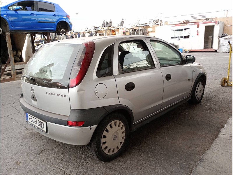 opel corsa c del año 2002