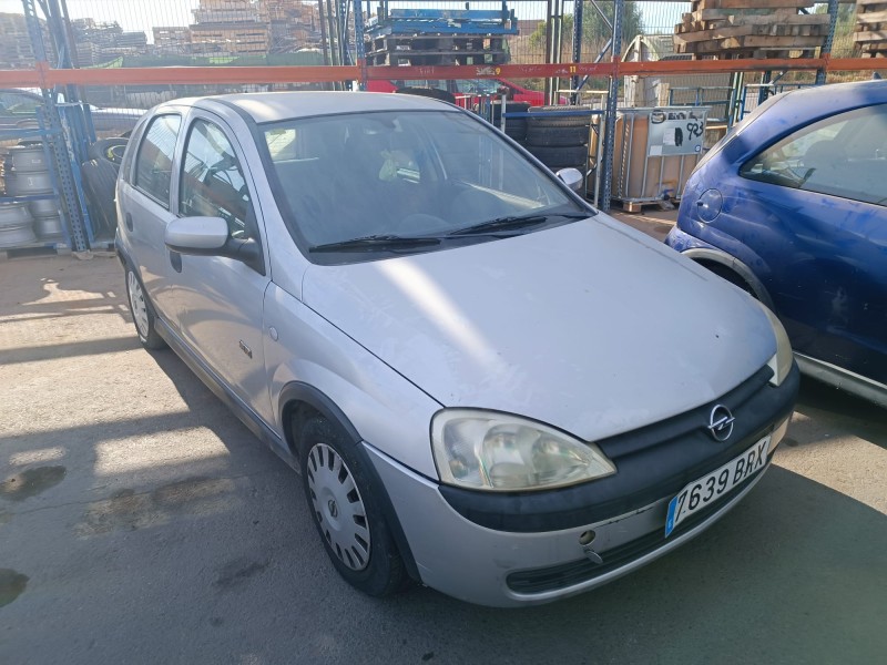 opel corsa c del año 2002