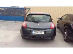 RENAULT MEGANE II BERLINA 3P