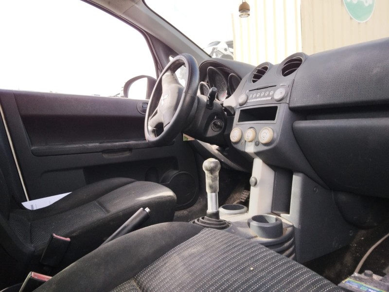 mitsubishi colt berlina 5 (z30a) del año 2008