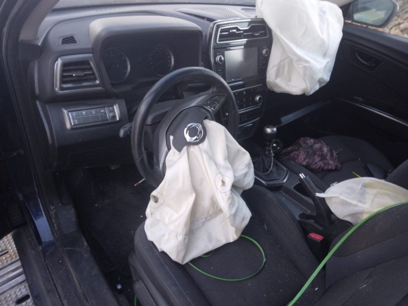 ssangyong tivoli del año 2020