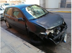 VOLKSWAGEN POLO (9N1)