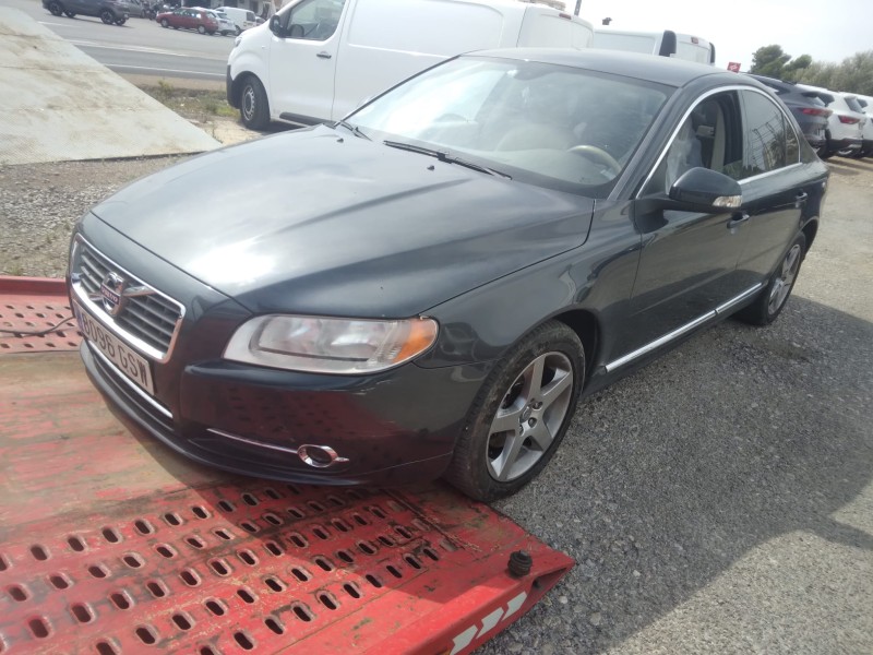 volvo s80 berlina del año 2010