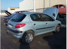PEUGEOT 206 BERLINA