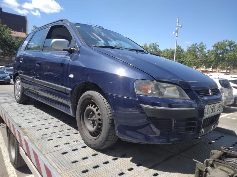 mitsubishi space star (dg0) del año 2002