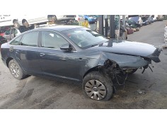 AUDI A6 BERLINA (4F2)