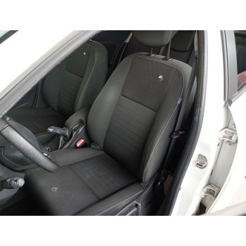 ASIENTO DELANTERO IZQUIERDO 