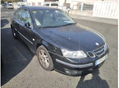 saab 9-3 berlina del año 2004