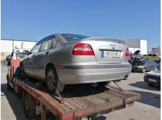 VOLVO S40 BERLINA