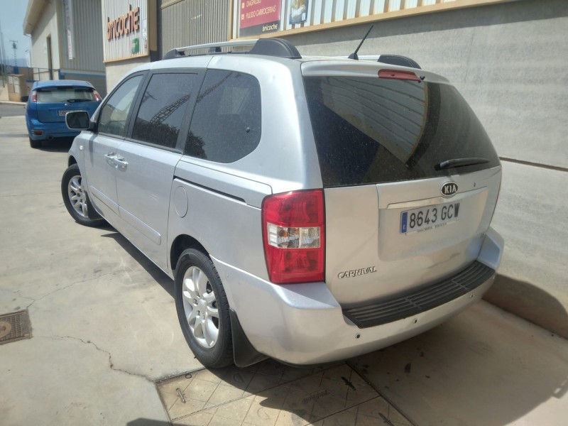 kia carnival del año 2008