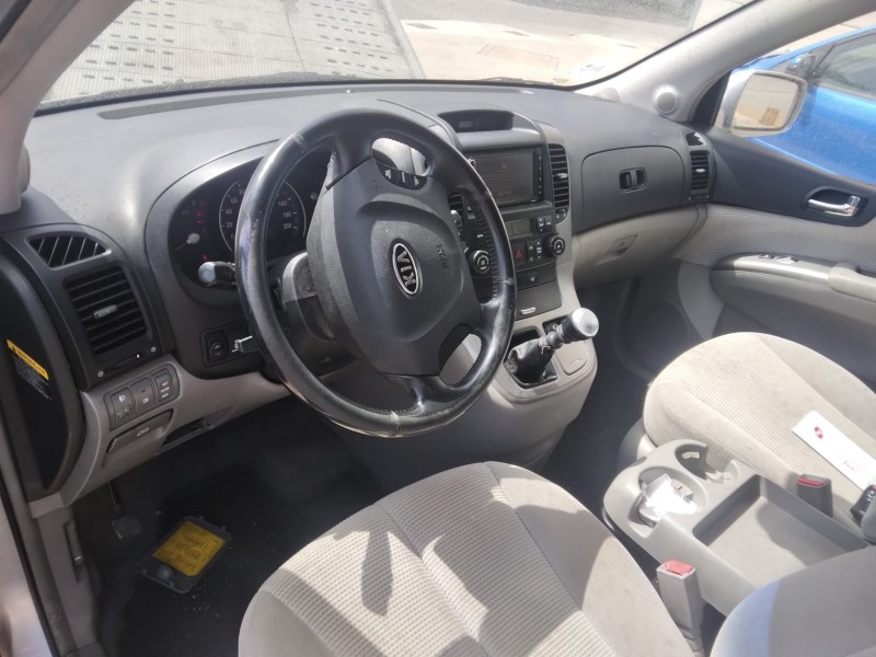 kia carnival del año 2008