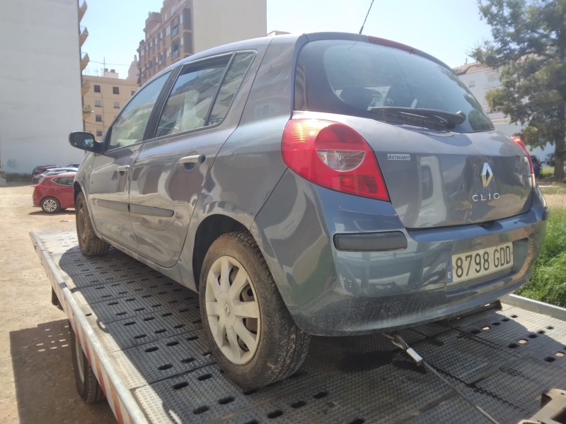 renault clio iii del año 2008